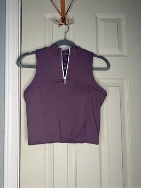 Sleeveless Purple Zip-Front Active Crop Top